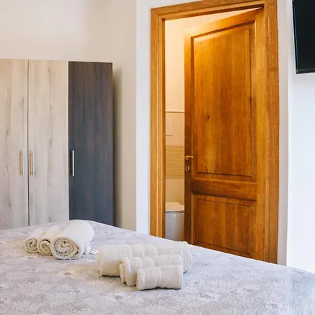 Da Battista Konukevi Baunei